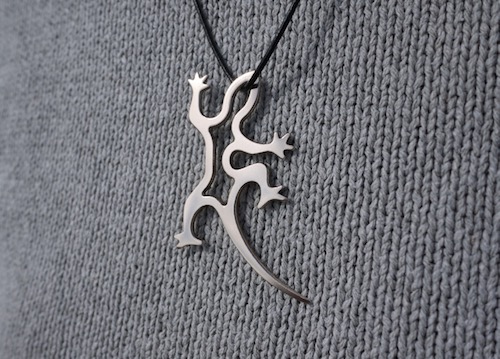 Lovely climbing Gecko Pendant by Jolyon Yates ODE